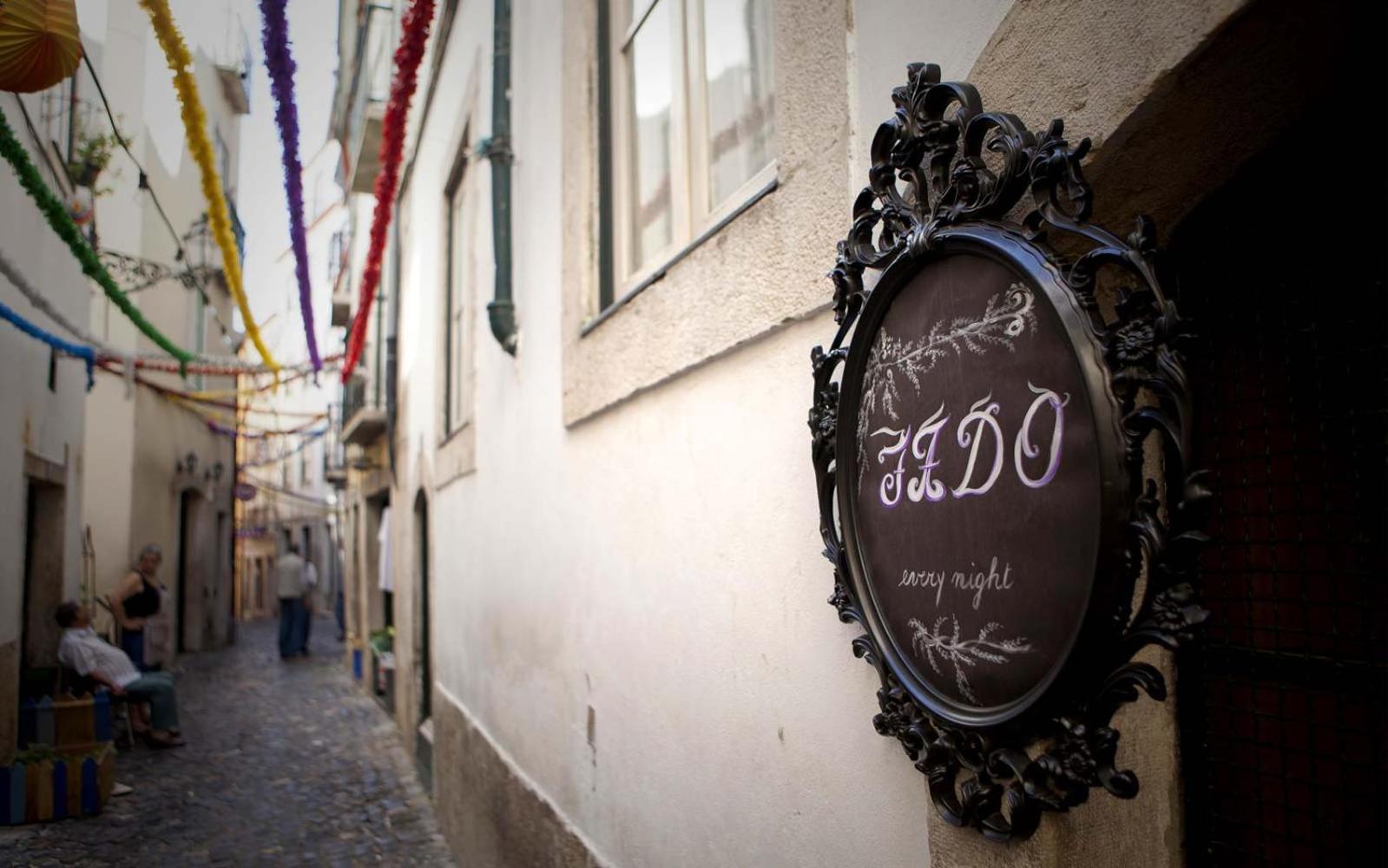Apartament Alfama Chic Penabuquel Lizbona Zewnętrze zdjęcie